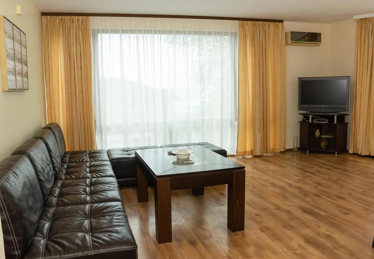 Cozy 1Bd Apartment With A Spacious Terrace By Flat Mаnager Balčik Exteriér fotografie